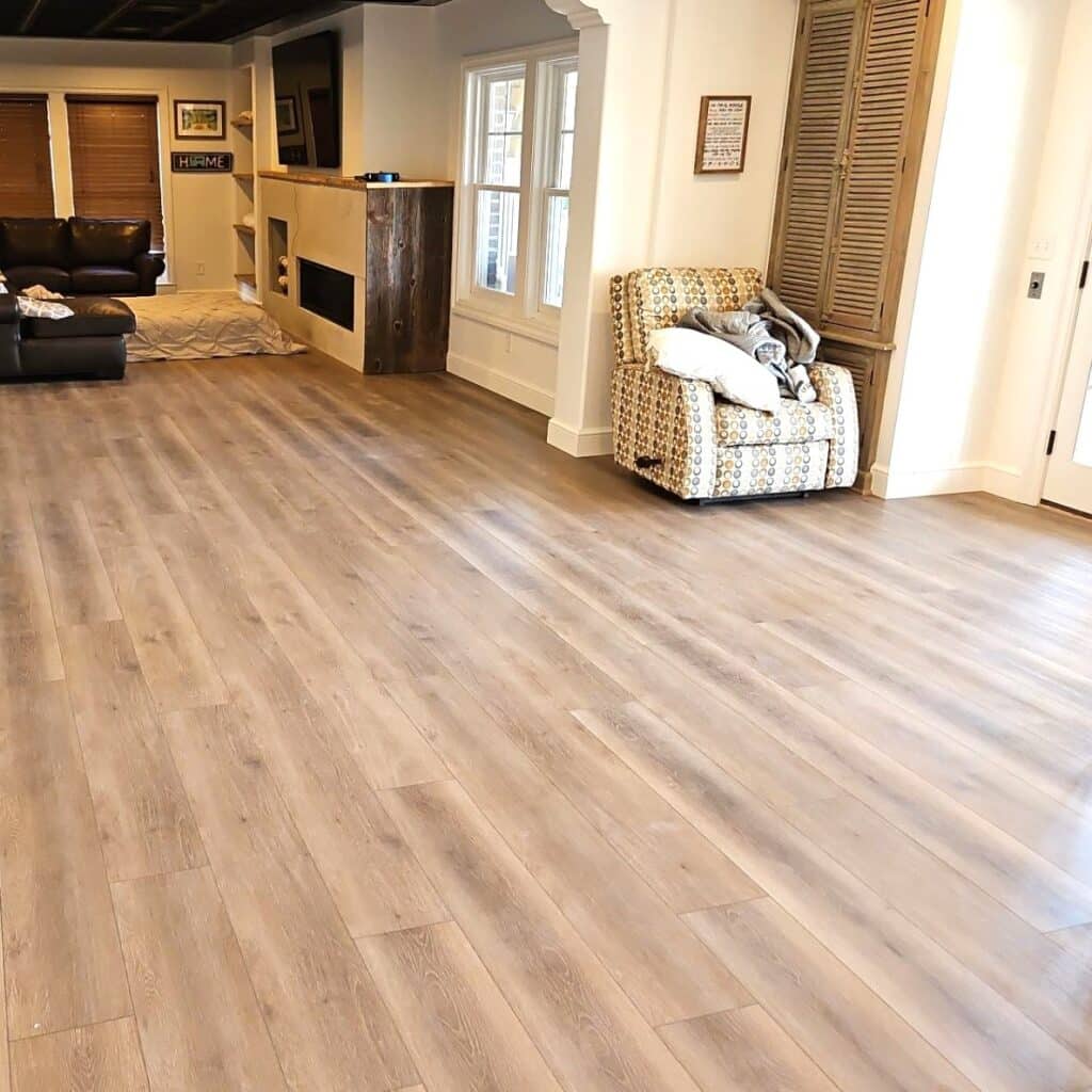 flooring-installation-toledo-ohio-CRD